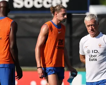 Conter confiança e não relaxar: como França lida com favoritismo na Copa