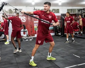 CRB encerra preparação para confronto direto contra o Botafogo-SP e embarca para Ribeirão Preto
