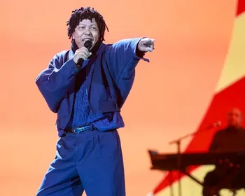 Djavan transforma Brasília em um grande coro para celebrar 50 anos de carreira