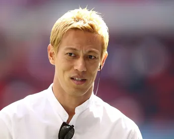 Ex-Botafogo, Keisuke Honda se candidata ao cargo de técnico do Japão