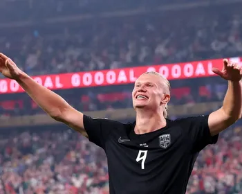 Haaland marcou 18 gols nos últimos 10 jogos pela Noruega