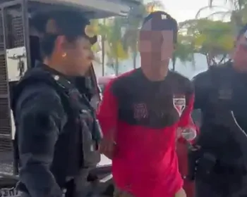 Pai é preso por fraturar o rosto da filha de 8 anos com cabo de rodo