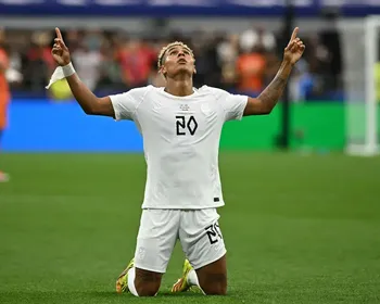 Quem é Antonio Nusa, o 'Neymar norueguês' que vem colocando a Noruega no caminho do Brasil