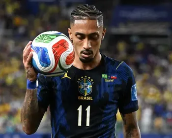 Raphinha está próximo de voltar aos treinos com bola na Seleção