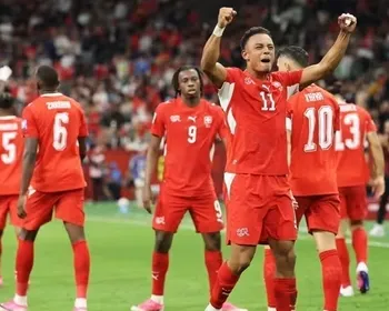 Suíça domina, vence a Argélia e avança às oitavas da Copa do Mundo