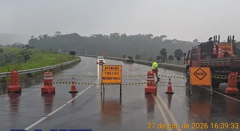 DNIT inicia limpeza após queda de pedras na BR-416 e aguarda estiagem para obras