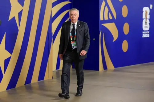 
				Ancelotti exalta Bruno Guimarães, explica Neymar e cobra evolução
			
			