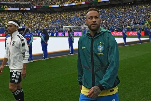 
				Brasil x Japão: Neymar joga hoje?
			
			