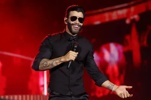 
				Gusttavo Lima cancela show por intoxicação e irrita prefeito: "Ladrão"
			
			