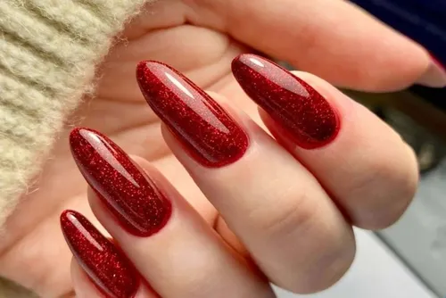 
				Homem é preso após atear fogo em mulher por causa de unhas
			
			