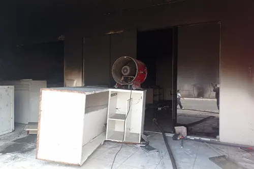 
				Incêndio atinge retífica desativada no centro de Maceió e levanta suspeita de ação criminosa
			
			