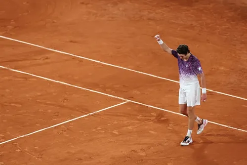 
				João Fonseca estreia em Wimbledon contra Bautista nesta segunda
			
			