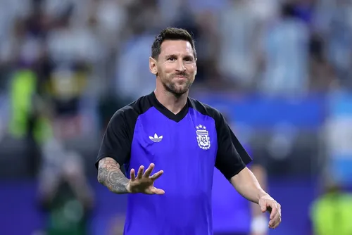 
				Lionel Messi termina fase de grupos como artilheiro da Copa do Mundo
			
			