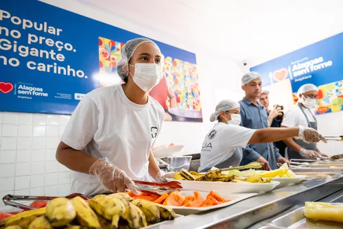 
				Mais de 1 milhão de alagoanos deixam a insegurança alimentar grave, aponta ministério
			
			