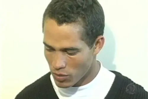 
				Maníaco solto pela Justiça vai morar com mulher que conheceu na prisão
			
			