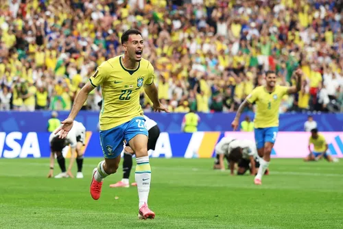 
				Martinelli vira o jogo e garante Seleção nas oitavas da Copa do Mundo
			
			