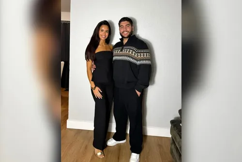 
				Miss de 23 anos e namorado são encontrados mortos após terremotos na Venezuela
			
			
