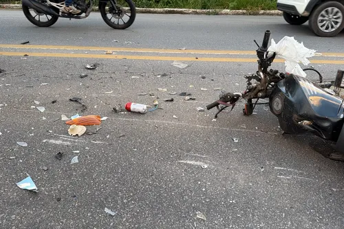 
				Motociclista invade contramão, bate em caminhão e fica ferido em Maceió
			
			