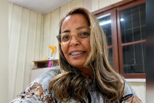 
				MT: professora é encontrada morta em represa com marcas de violência
			
			