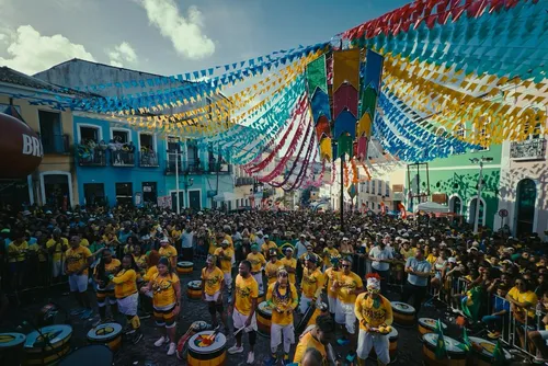 
				Olodum entra na brincadeira ‘contra’ remada norueguesa: ‘já estamos na frente’
			
			