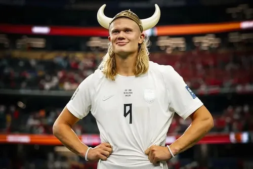 
				Por que a internet adora o astro do futebol Erling Haaland
			
			
