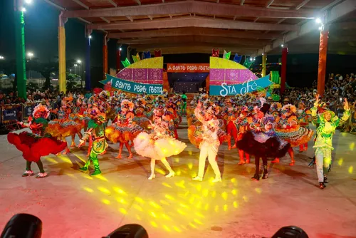 
				Santa Fé leva frevo, maracatu e tradição junina à grande final do Forró & Folia
			
			
