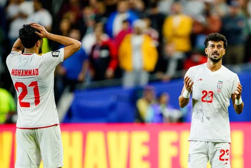 
				Secretário dos Estados Unidos comemora eliminação do Irã na Copa
			
			