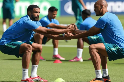 
				Seleção treina antes de duelo decisivo contra o Japão; veja
			
			