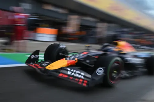 
				Semana de corrida! GP da Inglaterra chega com novo formato na F1 2026
			
			