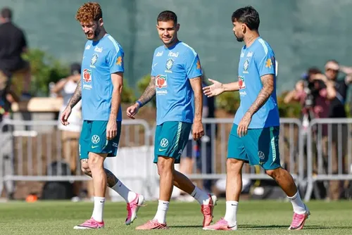 
				Só quatro jogadores da Seleção Brasileira seguem sem atuar na Copa do Mundo
			
			