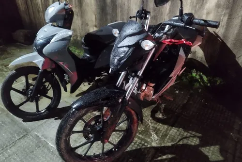 
				Suspeito que ostentava armas nas redes sociais morre após confronto com a PM
			
			