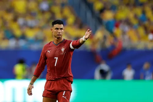 
				Transmissão ao vivo das partidas da Copa do Mundo hoje: veja onde assistir
			
			