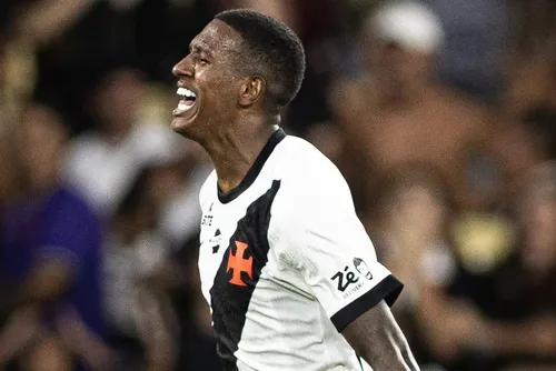 
				Vasco acerta renovação de empréstimo de Robert Renan
			
			