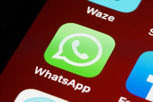 
				WhatsApp vai permitir que usuários "reservem" nome em nova atualização
			
			