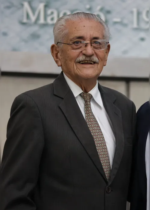 
				Morre aos 87 anos Thales Menezes, servidor decano da Assembleia Legislativa de Alagoas
			
			