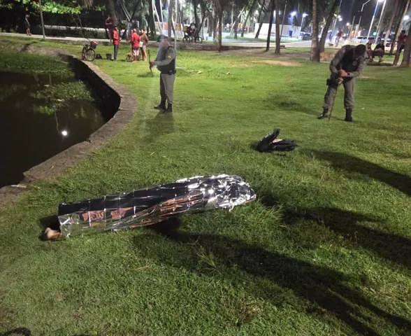 Corpo do sexo masculino é resgatado na Lagoa da Anta, em Maceió