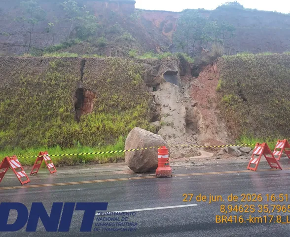 DNIT inicia limpeza após queda de pedras na BR-416 e aguarda estiagem para obras