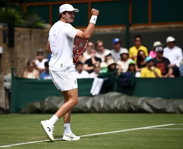 João Fonseca x Roman Safiullin tem horário definido em Wimbledon