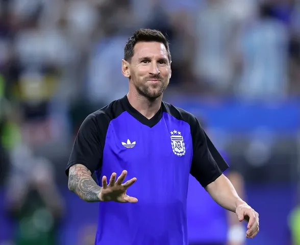 Lionel Messi termina fase de grupos como artilheiro da Copa do Mundo