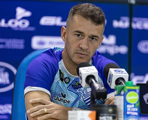 Ronaldo Mendes projeta jogo decisivo do CSA no próximo sábado (4) pela Série D