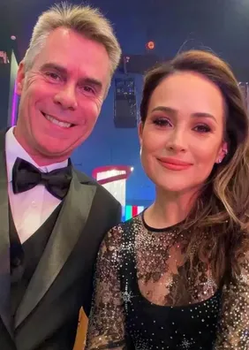 Amigos de adolescência: o romance entre Gabriela Duarte e namorado