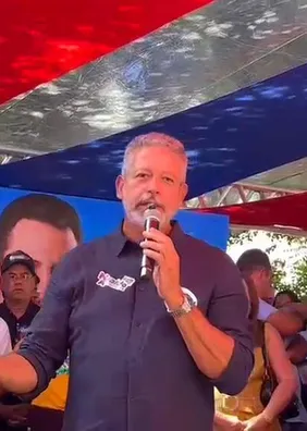 Lira diz que poderia votar em Renan Filho um dia e evidencia racha com grupo de JHC