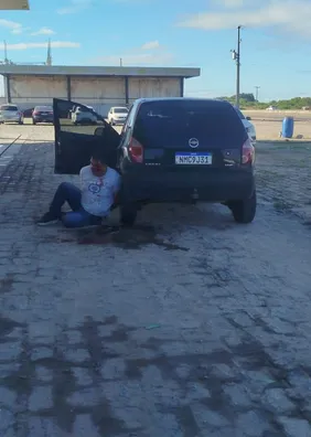 Tentativa de homicídio em briga por passageiros deixa 2 feridos em ponto de mototáxi