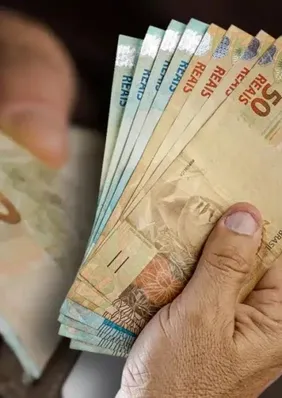 Quem foi demitido pode receber até R$ 2.518; descubra se tem direito