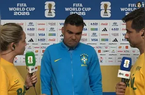 Casemiro chora em entrevista após eliminação do Brasil na Copa