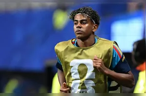 Lamine Yamal fica fora de treino às vésperas da final da Copa