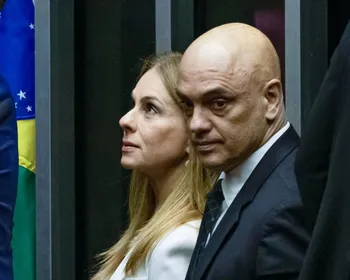 Acusado de vazar dados de Viviane Barci pede que Moraes se declare impedido