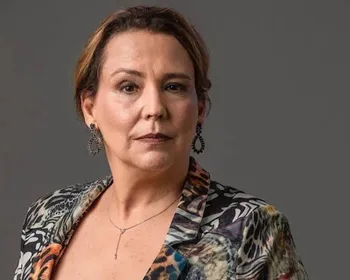 Ana Beatriz Nogueira é internada em hospital do Rio de Janeiro