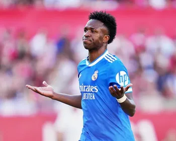 Arsenal desiste de Vini Jr. após indício de renovação