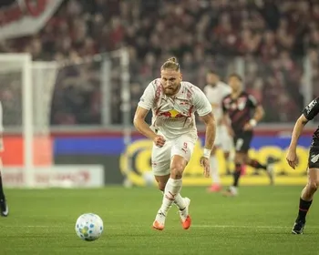 Athletico-PR sai atrás, mas busca empate contra o Red Bull Bragantino no Brasileirão